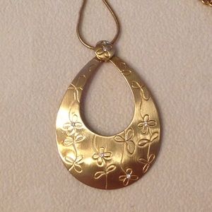 Gold tear drop floral and crystal gold necklace